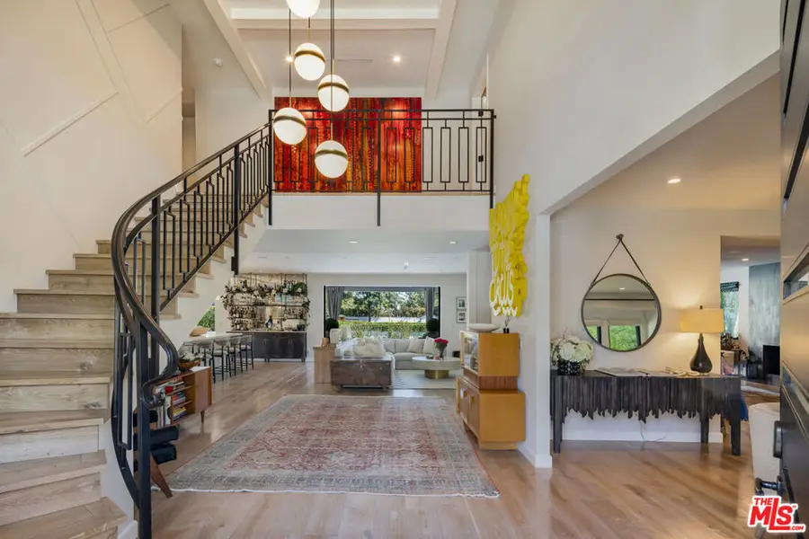 17145 Addison Street, Encino, CA 91316 - #2