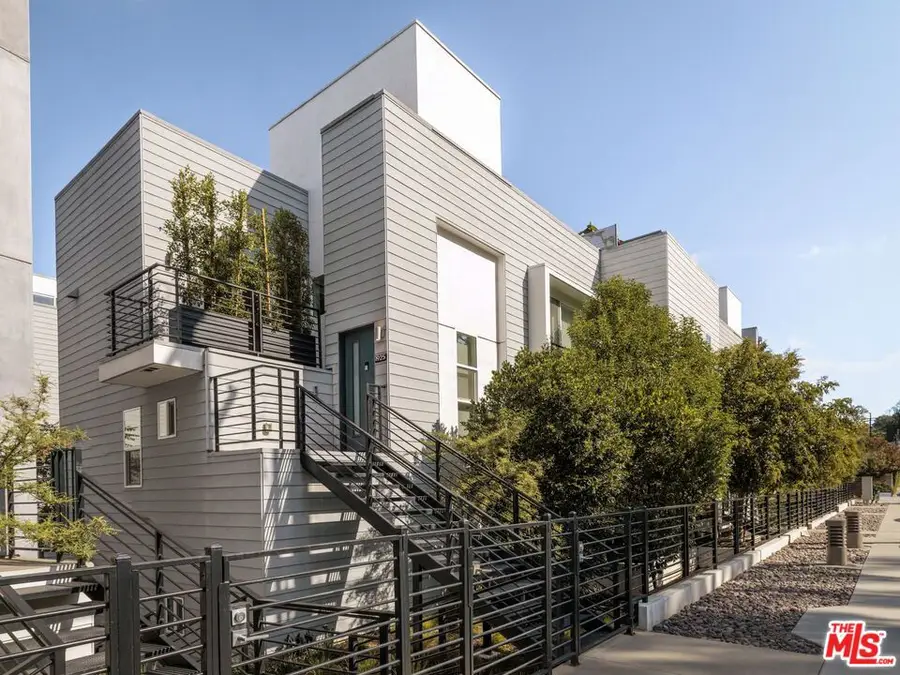 1925 Griffith Park Boulevard, Los Angeles, CA 90039 - #2