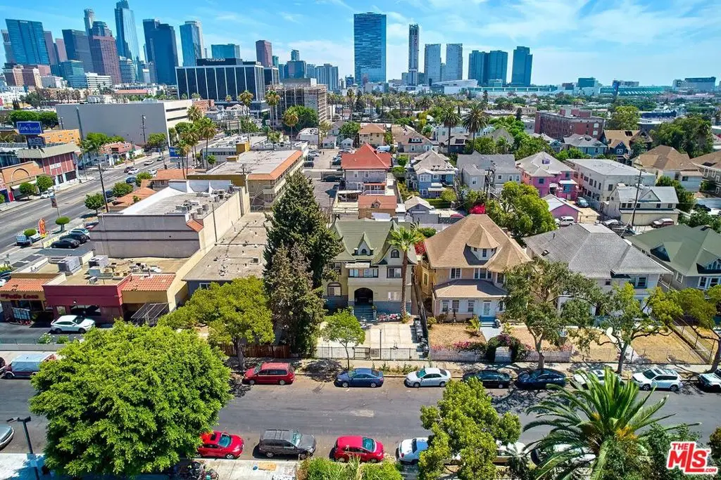 1020 S Westlake Avenue, Los Angeles, CA 90006 - #1