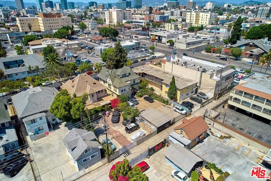 1020 S Westlake Avenue, Los Angeles, CA 90006 - #3