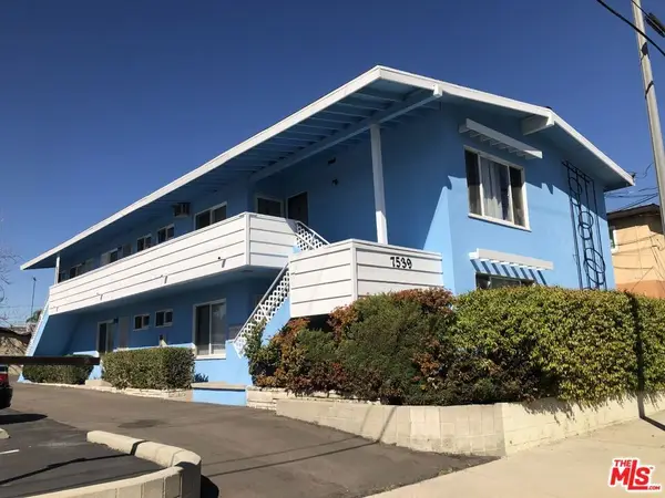 7539 N Hollywood Way, Los Angeles, CA 91505