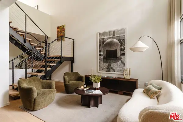 4111 W Sunset Boulevard #111, Los Angeles, CA 90029