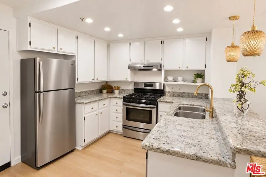 5143 Bakman Avenue #203, North Hollywood, CA 91601 - #3
