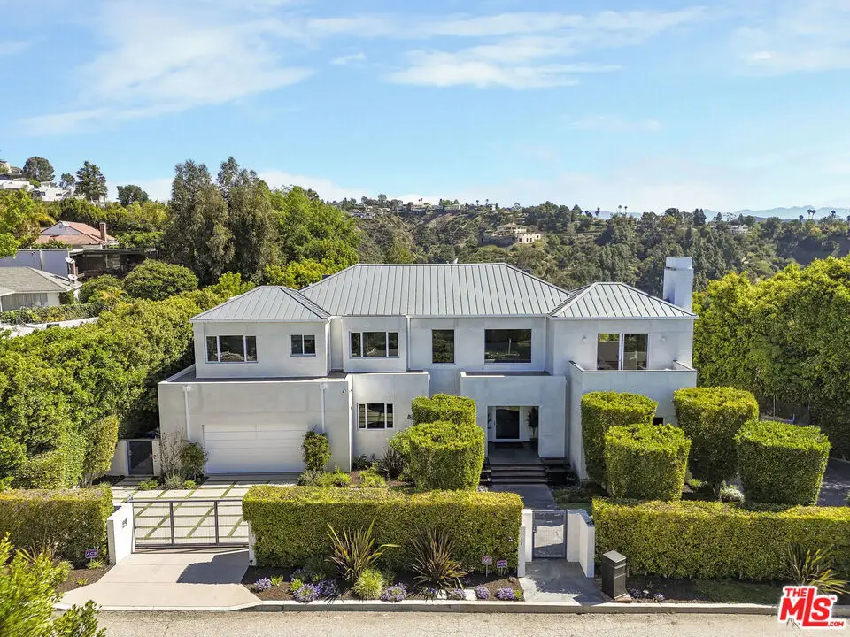 1116 Linda Flora Drive, Los Angeles, CA 90049 - #1
