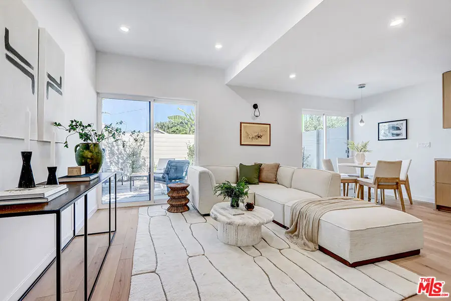2813 1/2 12th Ave, Los Angeles, CA 90018 - #3