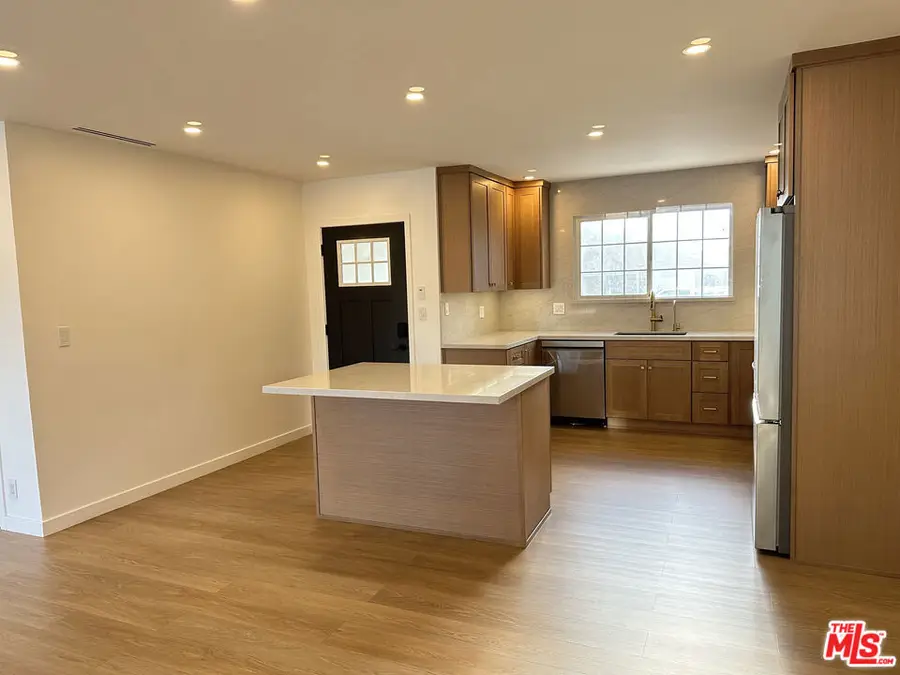 8938 Monogram Avenue, North Hills, CA 91343 - #2
