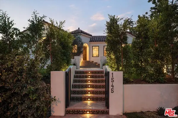 1545 N Benton Way, Los Angeles, CA 90026