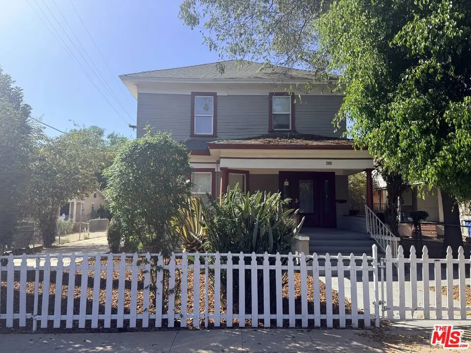 2909 S Catalina Street, Los Angeles, CA 90007 - #1
