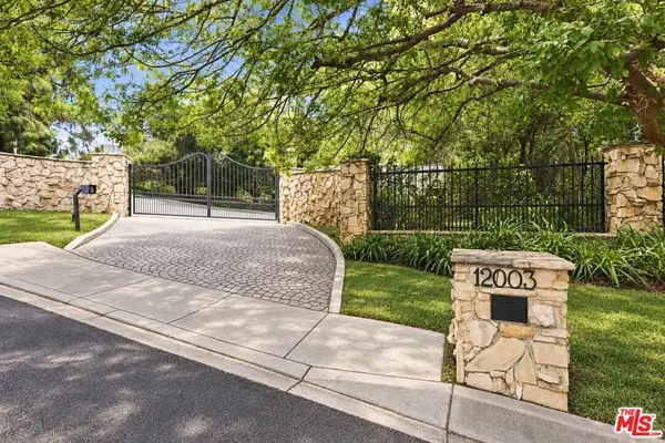 12003 Briarvale Lane, Los Angeles, CA 91604