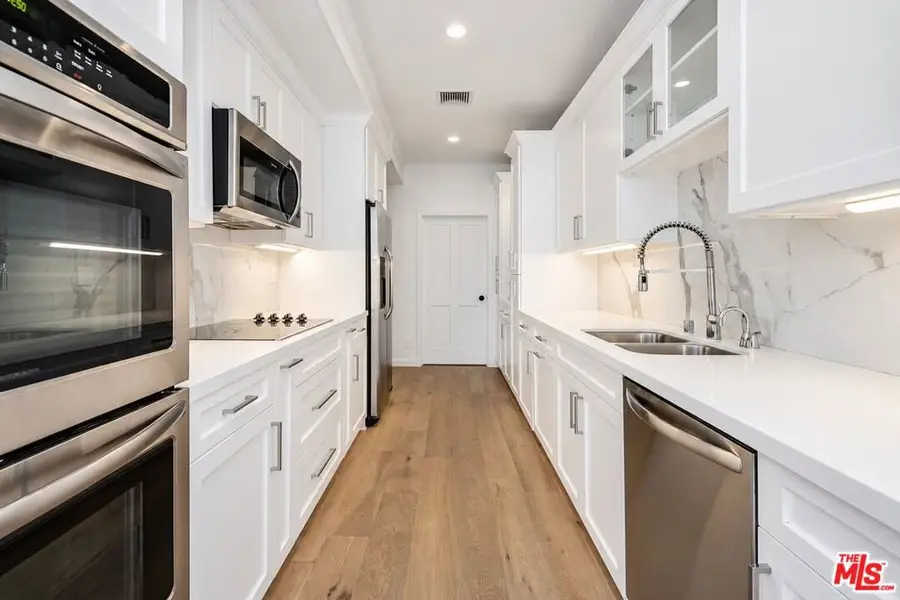 1167 Roxbury Drive #105, Los Angeles, CA 90035 - #3