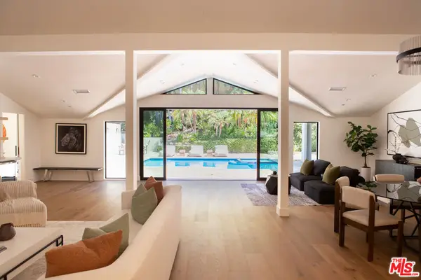 3436 Longridge Avenue, Los Angeles, CA 91423