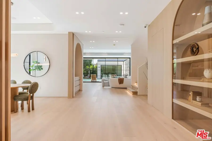16723 La Maida Street, Encino, CA 91436 - #2