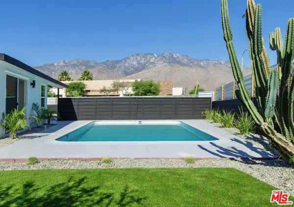 4325 E Calle De Carlos, Palm Springs, CA 92264
