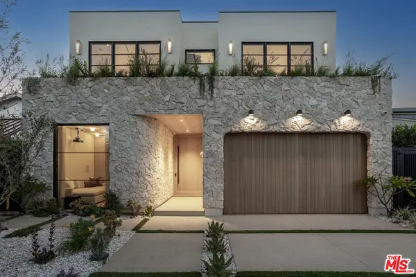 11931 Pacific Avenue, Mar Vista, CA 90066