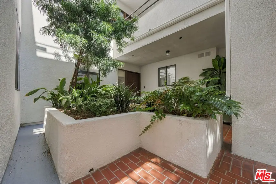 1312 S Saltair Avenue #106, Los Angeles, CA 90025 - #2