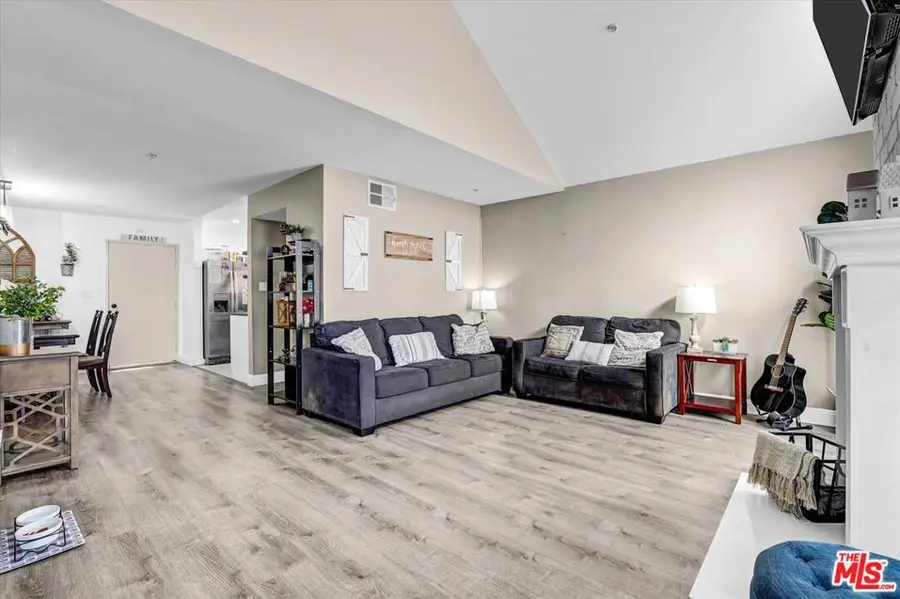 14363 Nordhoff Street #B, Panorama City, CA 91402 - #3