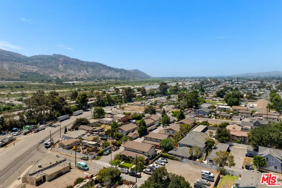 220 Garcia Street, Santa Paula, CA 93060 - #2