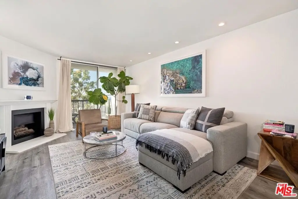 8530 Holloway Drive #422, West Hollywood, CA 90069 - #1