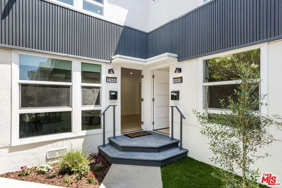 1342 S Ogden Drive, Los Angeles, CA 90019 - #3