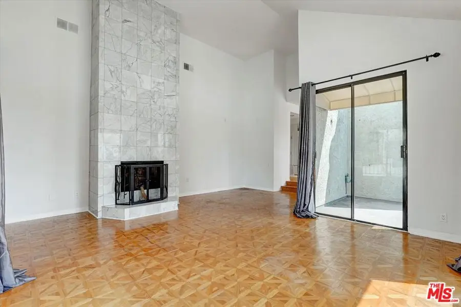 1140 Alta Loma Road #303, West Hollywood, CA 90069 - #2