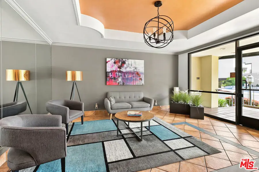 1221 N Kings Road #305, West Hollywood, CA 90069 - #3