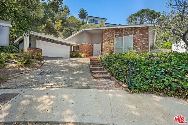 13331 Westcove Drive, Los Angeles, CA 90049
