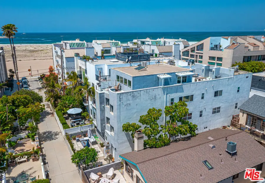 21 Voyage Street, Los Angeles, CA 90292 - #2
