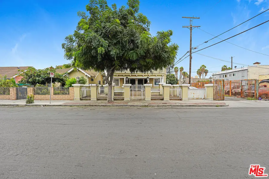 972 W 47th Street, Los Angeles, CA 90037 - #2