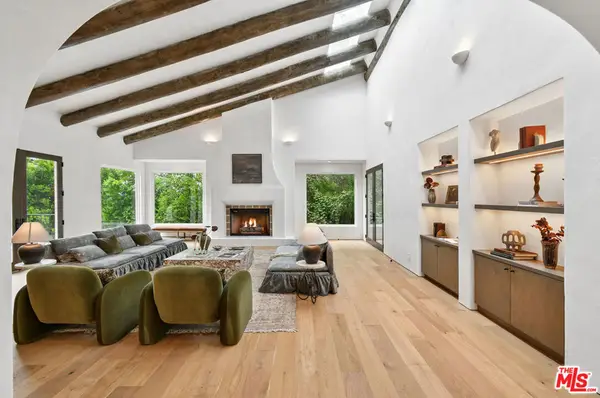 17647 Belinda Street, Encino, CA 91316