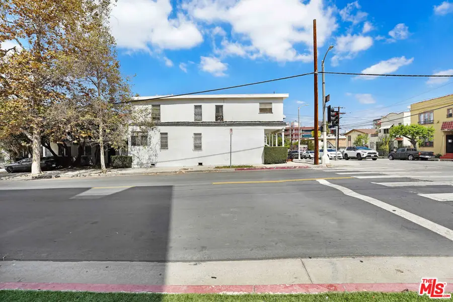 1059 S Harvard Boulevard, Los Angeles, CA 90006 - #3