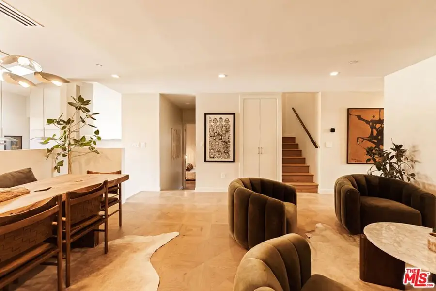 3132 Purdue Avenue, Los Angeles, CA 90066 - #3