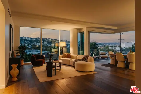 9000 W 3rd Street #403, Los Angeles, CA 90048