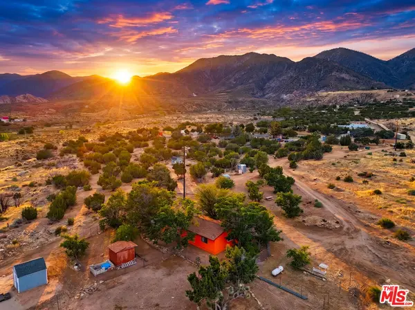 29310 Devils Punch Bowl Road, Pearblossom, CA 93553