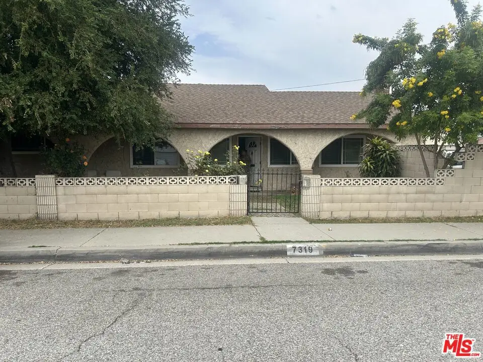 7319 Cortland Avenue, Paramount, CA 90723 - #1