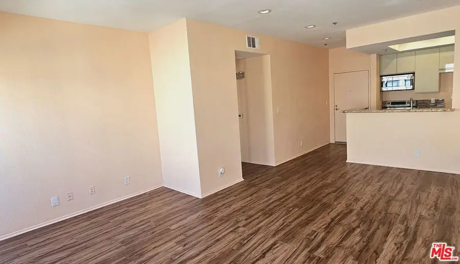 19350 Sherman Way #325, Reseda, CA 91335 - #3