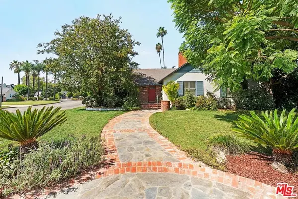 4841 Mammoth Avenue, Sherman Oaks, CA 91423