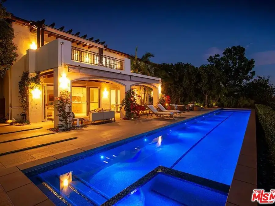 16895 Calle De Sarah, Pacific Palisades, CA 90272 - #2