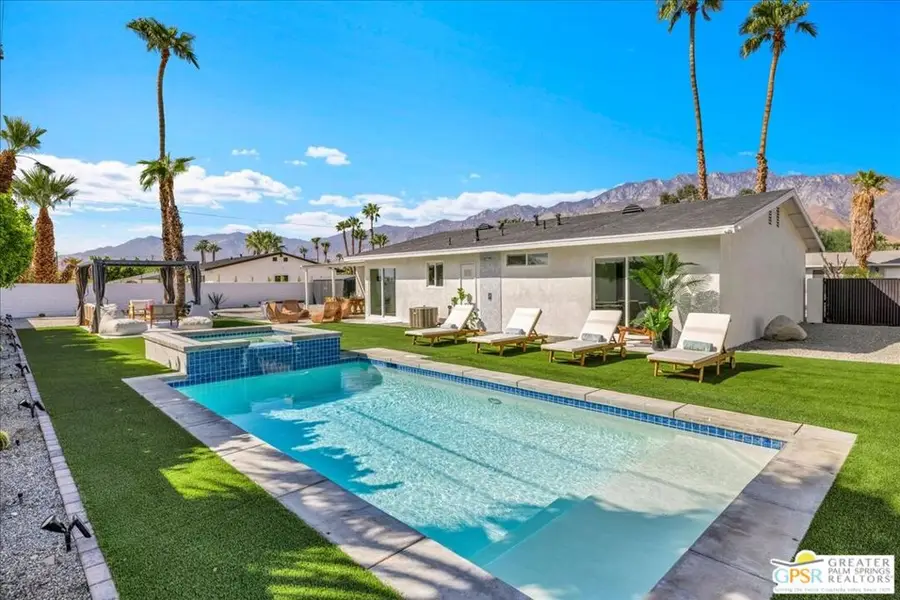 2002 N Whitewater Club Drive, Palm Springs, CA 92262 - #2