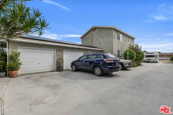 10914 S Osage Avenue, Inglewood, CA 90304