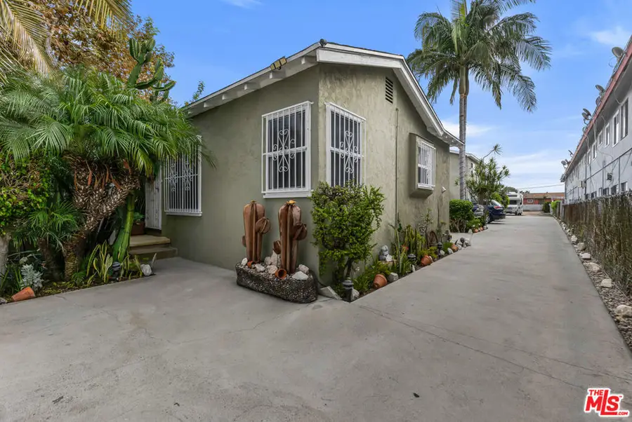 10914 S Osage Avenue, Inglewood, CA 90304 - #3
