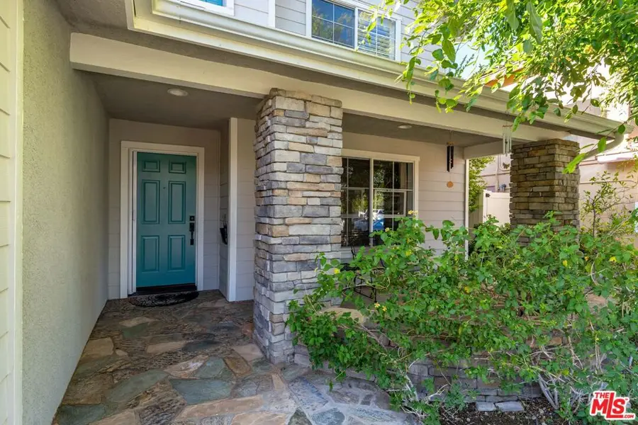 21155 Lone Star Way, Santa Clarita, CA 91390 - #2