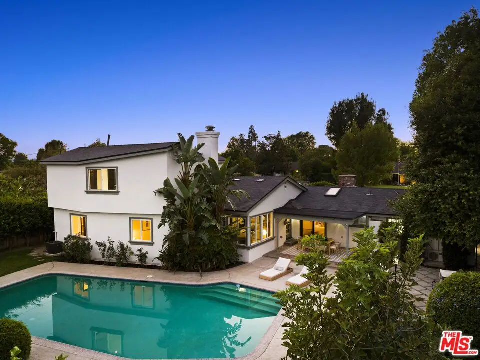 9356 Lasaine Avenue, Northridge, CA 91325 - #1