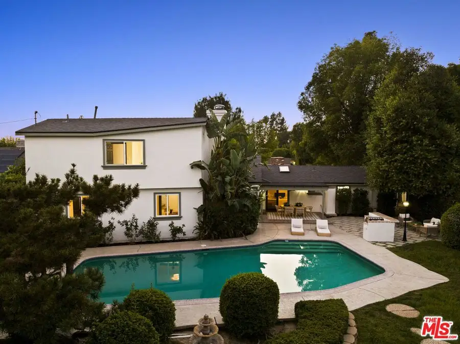 9356 Lasaine Avenue, Northridge, CA 91325 - #3