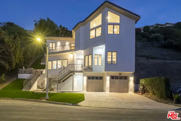 4212 Don Alanis Place, Los Angeles, CA 90008