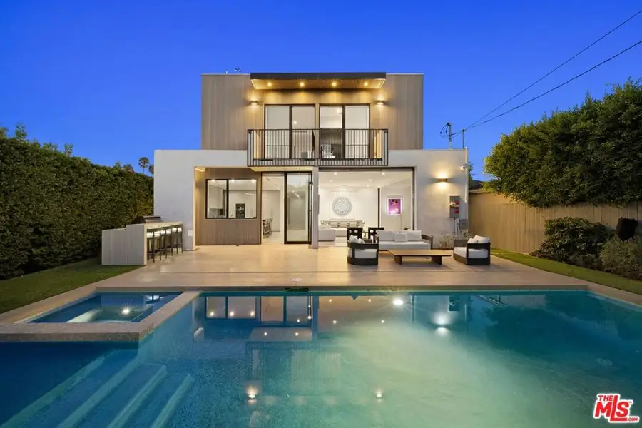 12851 Bonaparte Avenue, Los Angeles, CA 90066 - #2