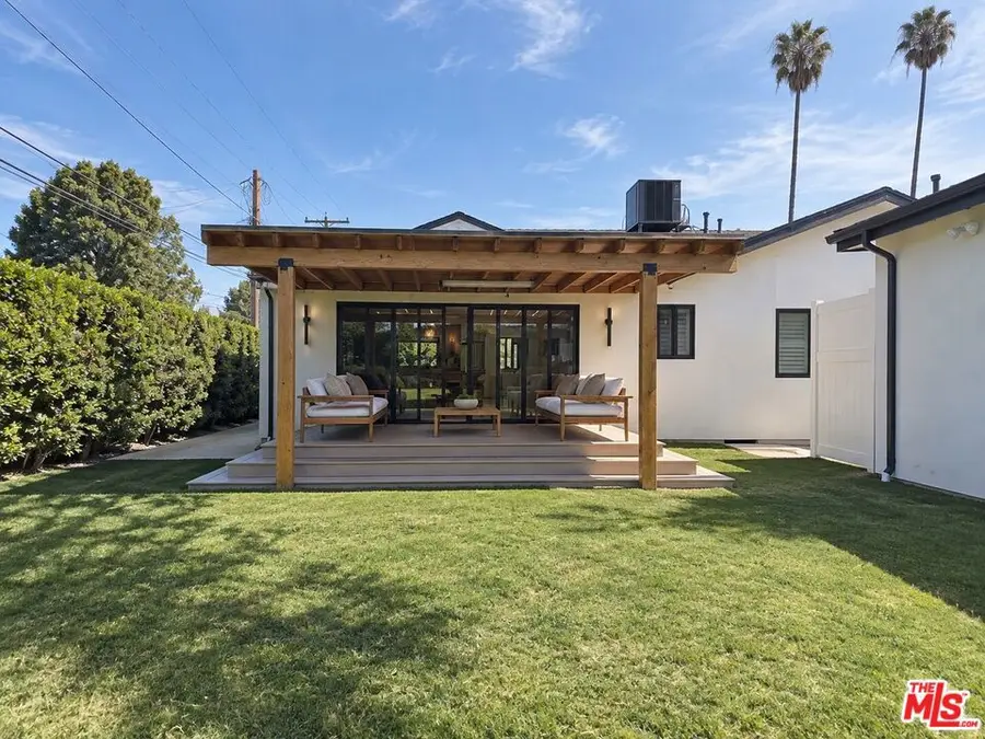 6385 Zelzah Avenue, Encino, CA 91316 - #3
