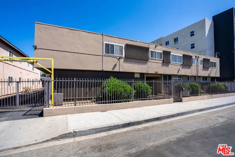 10130 S Inglewood Avenue, Inglewood, CA 90304 - #2