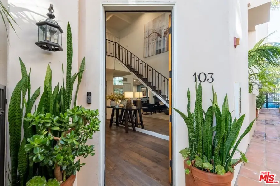 838 17th Street #103, Santa Monica, CA 90403 - #3
