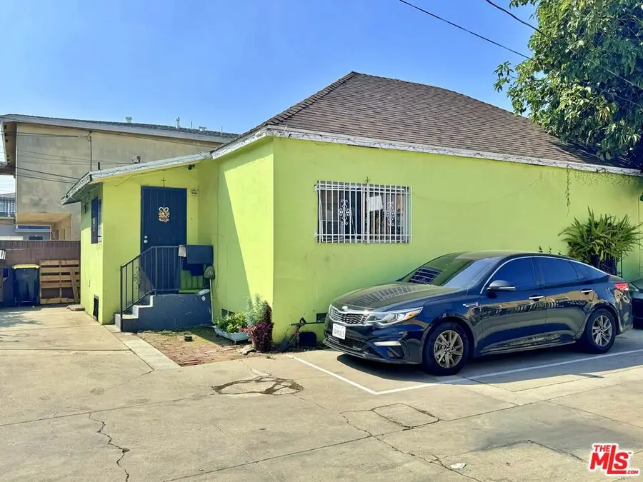 7102 Hood Avenue, Huntington Park, CA 90255 - #3