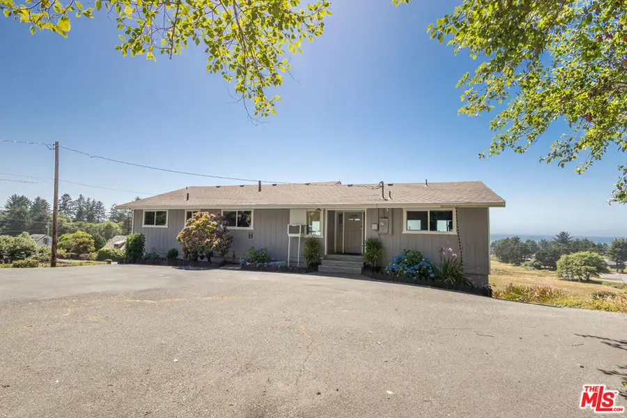13881 Oceanview Drive, Smith River Gasquet, CA 95567 - #2